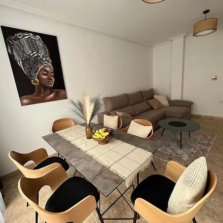 Luxury Port Apartments Torrevieja Eksteriør bilde